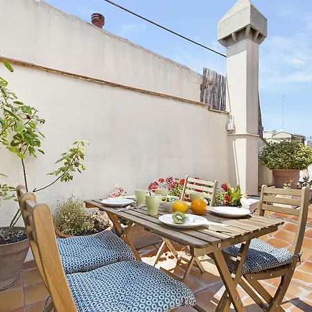 Atic Apartment *